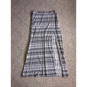 Women’s AE Patterned Maxi Skirt